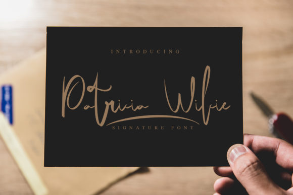 Patricia Wilcie: A Serene Script Font